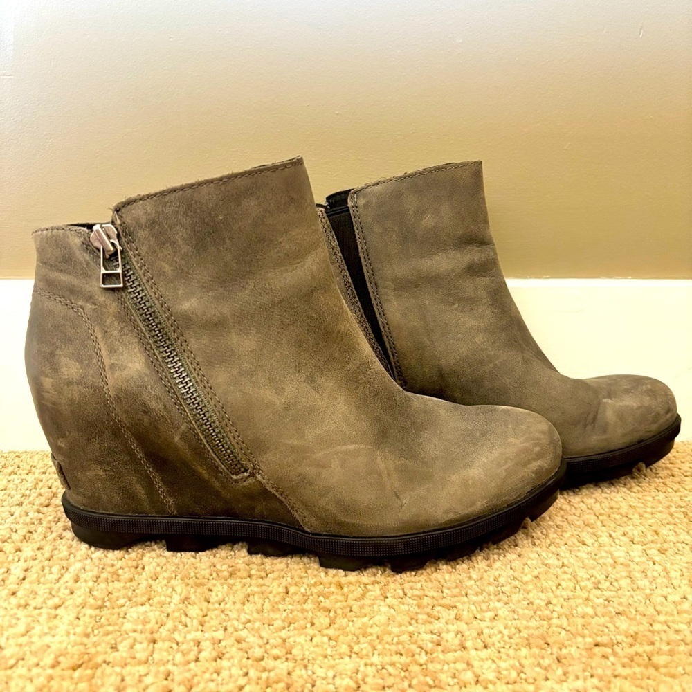 Sorel Joan Of Arctic Wedge II Women's Zip Boot Quarry - size 11​​